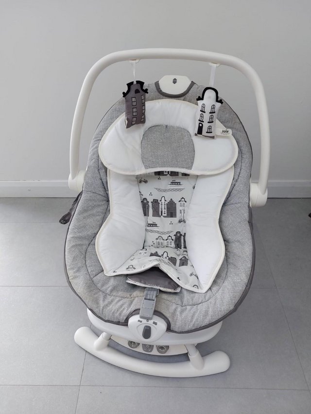 Preview of the first image of Joie Sansa 2 in 1 glider & rocker.