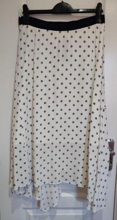 Image 7 of New with tags Marks and Spencer Soft White Skirt Size 12 Reg