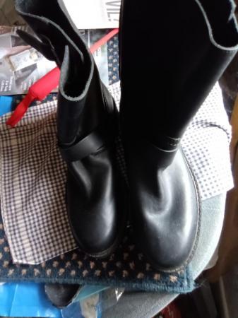 Image 3 of Men's boots, Monarch brand size 8 Leather uppers