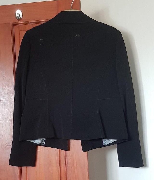 Preview of the first image of Beautiful Any Occasion Jacket by Per Una.