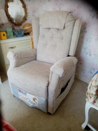 Image 1 of Recliner assisted chair