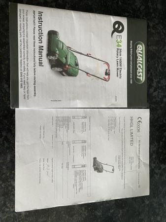 Image 1 of Qualcast Electric lawnmower