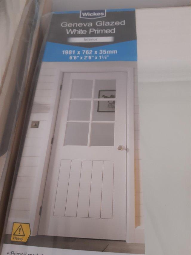 Preview of the first image of Wickes Geneva Glazed Internal Door.