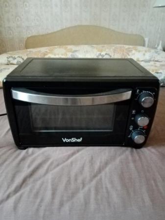 Image 2 of Vonshef table top cooker. As new condition.
