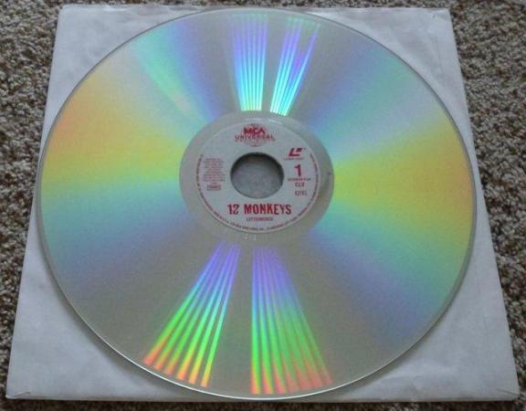 Image 3 of 12 Monkeys, Laserdisc (1995), released 1996.