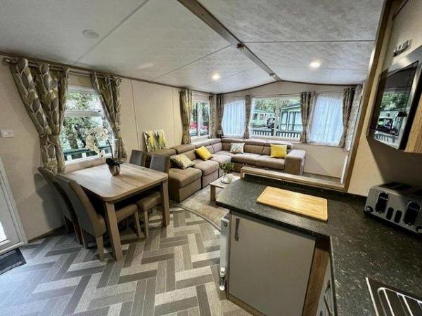 Image 2 of Stunning Carnaby Oakdale,fully equipped and ready to use