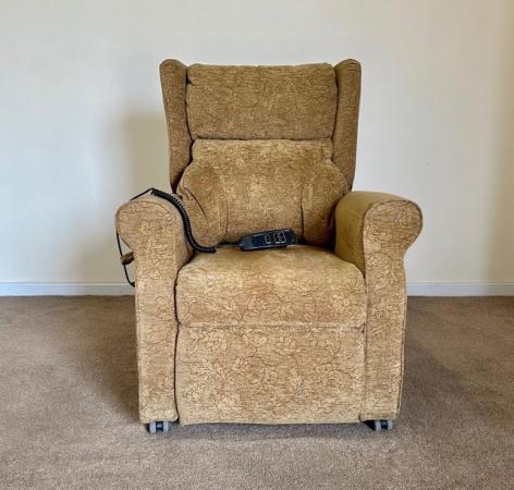 Image 4 of PETITE LUXURY ELECTRIC RISER RECLINER BROWN CHAIR ~ DELIVERY