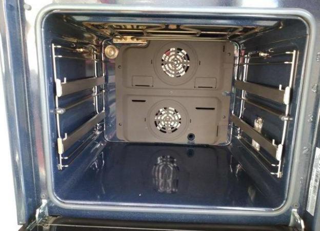 Image 3 of Samsung Electric Oven with Dual Cook Functionality