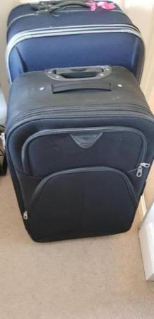 Image 1 of Borderline black suitcase 2 wheels expandable handle