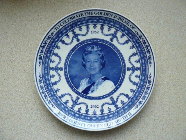 Preview of the first image of Wedgwood plate Queen Elizabeth II Golden Jubilee 2002.