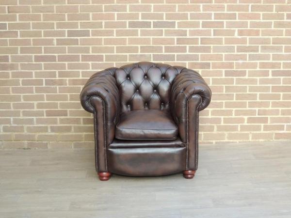 Image 1 of Chesterfield Luxury Club Armchair (UK Delivery)