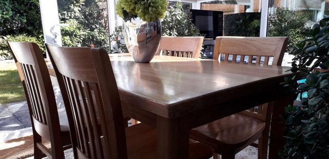 Image 1 of Solid Wood Dining Table & Chairs, Seats 4-6 - Good Condition
