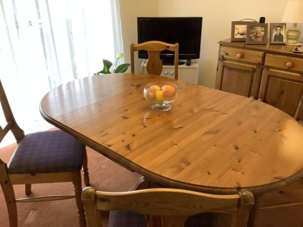 Image 1 of Ducal dining table and 4 chairs