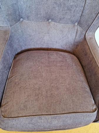Image 2 of Throne Chair, statement piece in very good condition