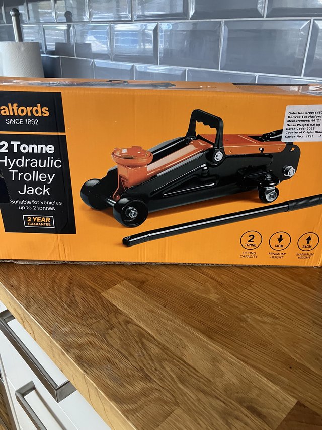 Preview of the first image of Halfords 2 Ton Trolley Jack.