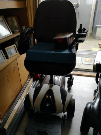 Image 2 of VENTURE Mobility Powerchair Scooter