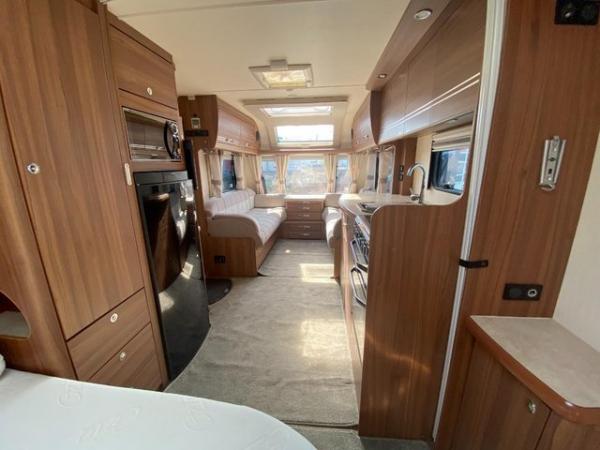 Image 5 of Buccaneer Cruiser 2016 4 berth caravan *Trans Island Bed*