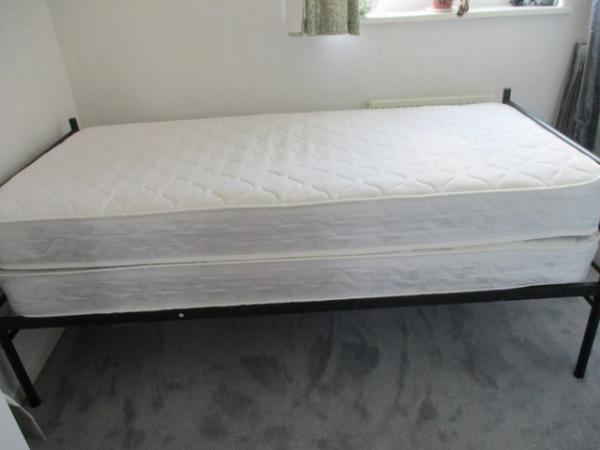 Image 1 of Single sofa daybed with trundle.