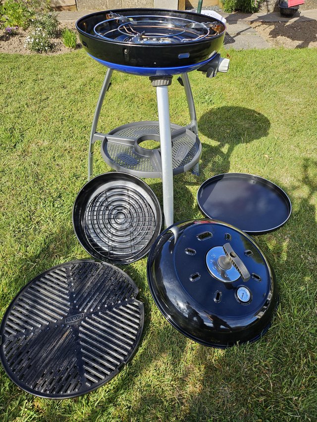 Preview of the first image of Cadac Carri Chef 2 portable barbecue.