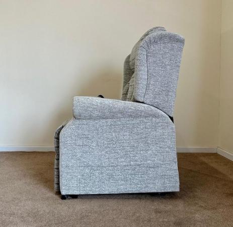 Image 18 of COSI ELECTRIC RISER RECLINER DUAL MOTOR CHAIR GREY DELIVERY