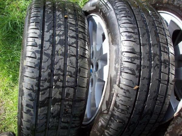 Image 8 of BMW set of wheels and tyres 205.55R16