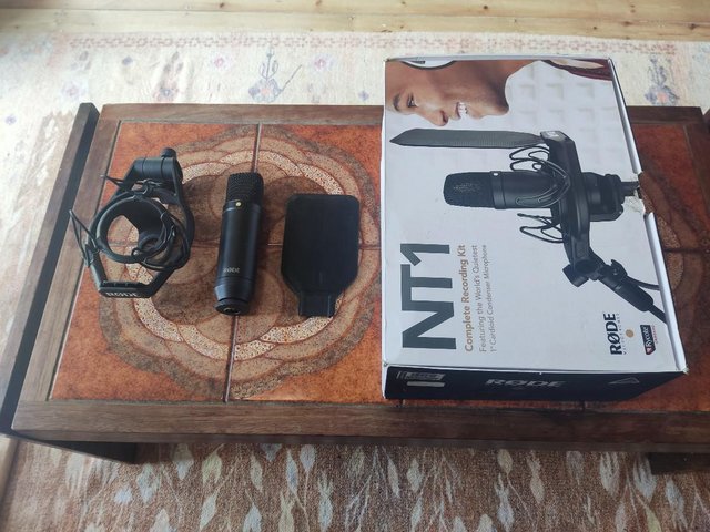 Preview of the first image of RODE NT1 Complete recording kit (4th Generation).