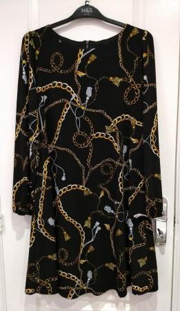 Image 1 of New Women's Wallis Smart Black Chain Print Dress Size 12