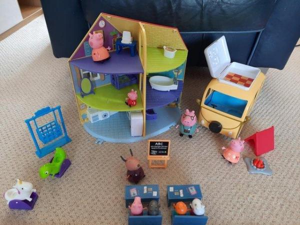 Image 1 of Peppa Pig house, camper van, figures and furniture