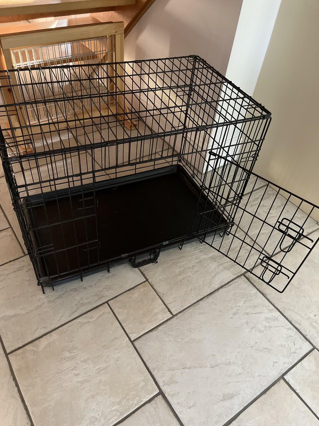 Preview of the first image of PET CRATE WITH 2 DOORS EXCELLENT CONDITION.