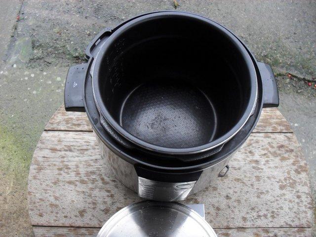 Preview of the first image of Bella 6 Litre Pressure Cooker (Electric).
