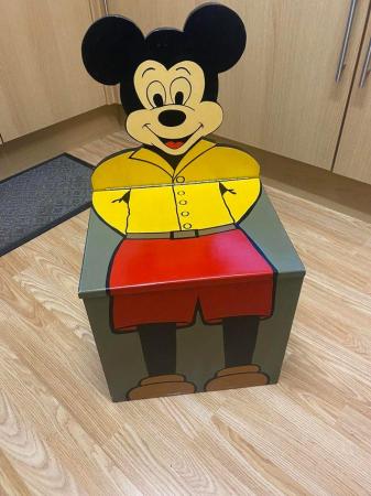 Image 3 of Mickey Mouse storage box chair