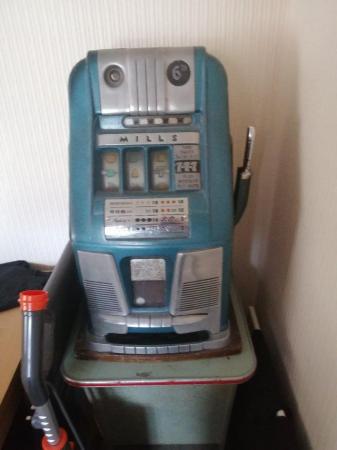 Image 1 of Old slot machines wanted ( working or not! )