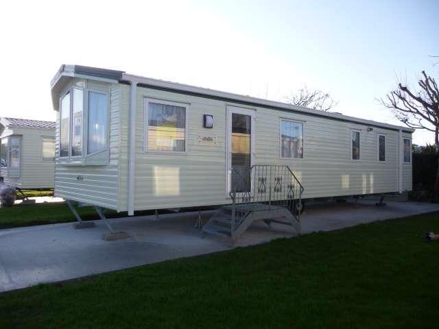 Preview of the first image of Un-sited 2 bed Willerby Leven RS 1511.