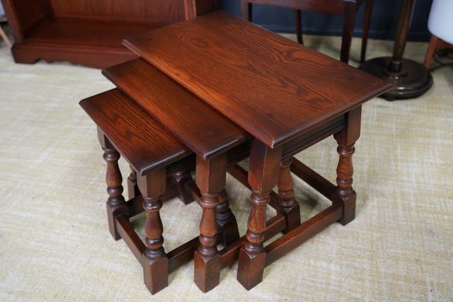 Image 7 of Vintage Old Charm Nested Tables Solid Oak Early 21st Century