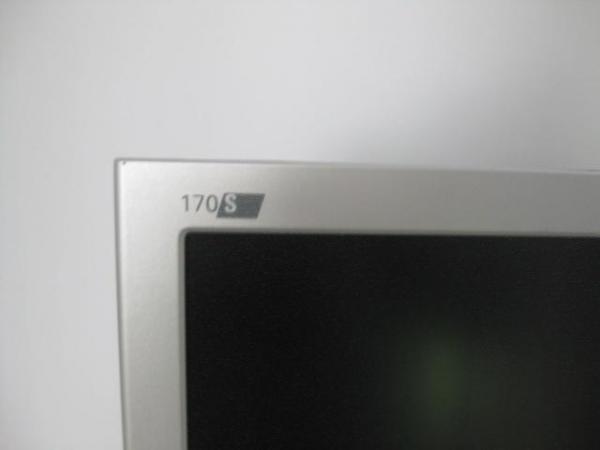 Image 2 of Philips 170s monitor: 17"/43cm screen with stand.