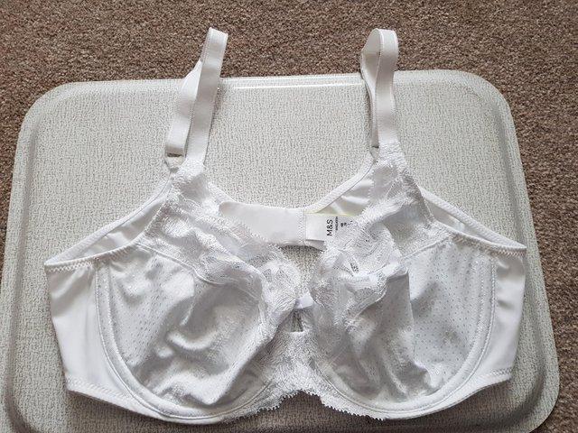 Preview of the first image of Marks & Spencer White Bra Size 36B.
