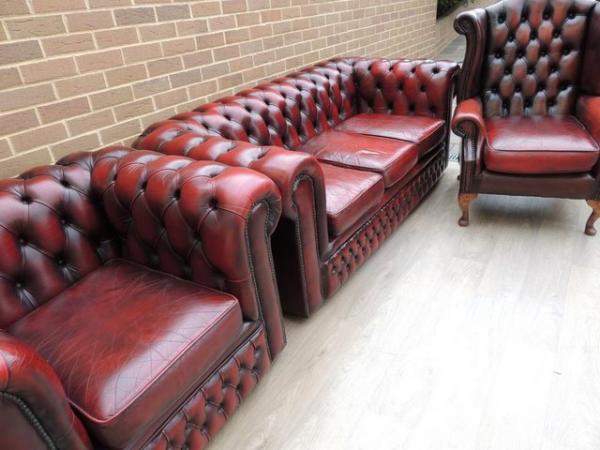 Image 6 of Vintage Chesterfield 3 piece Suite (UK Delivery)