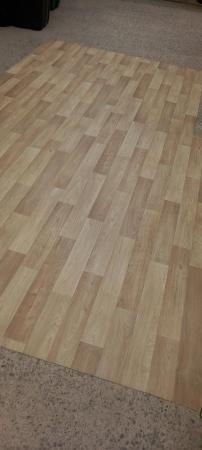 Image 2 of Vinyl flooring new 1.75m x 3.40m