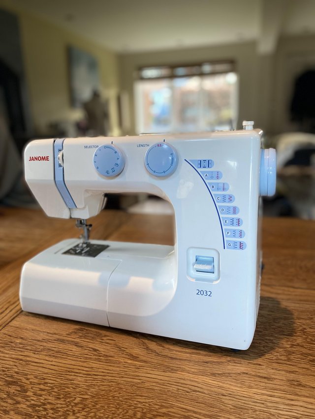 Preview of the first image of Janome 2031 sewing machine.