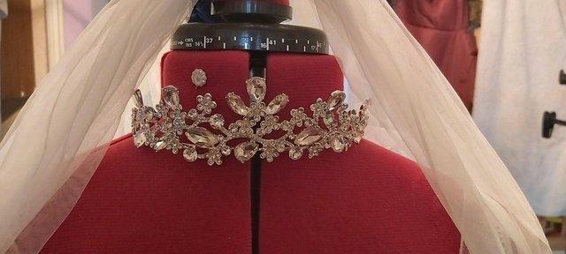 Image 2 of NEW ivory wedding dress size UK 12 tiara and veil