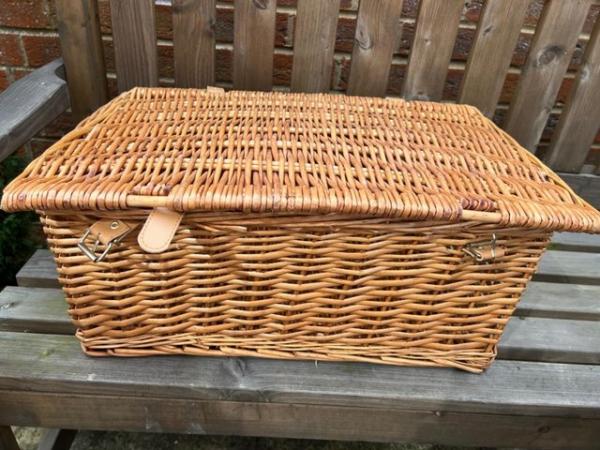 Image 2 of wicker basket or picnic basket