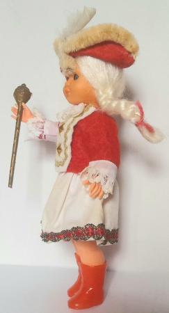 Image 2 of ANNA * USA  TRADITIONAL DOLL 17 cm VERY GOOD
