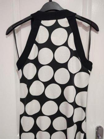Image 10 of New with Tags Wallis Summer Wrap Dress Size 16