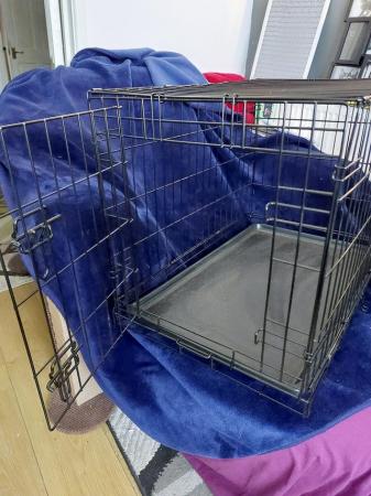 Image 4 of Pets at Home Small Dog Crate
