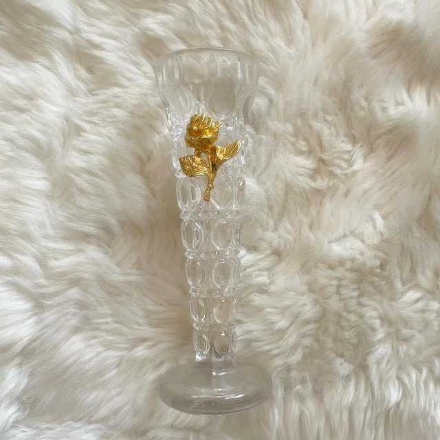 Preview of the first image of Beautiful Vintage Crystal Flower Bud Cone Vase With Gold Pla.