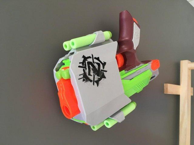 Preview of the first image of Hasbro NERF Zombie Guns and target.