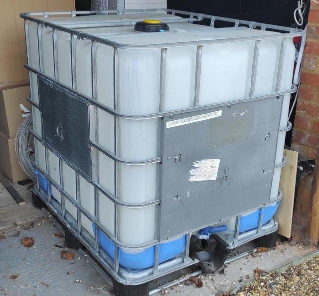 Preview of the first image of IBC 1000 litre tank and crate - Oxfordshire/Bucks borders.