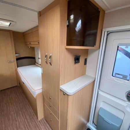 Image 12 of Compass Omega 574, 2014 4 Berth Caravn *Single Beds*