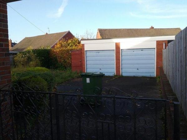 Image 3 of Large 2 be detached Bungalow on a good sized plot in Heworth