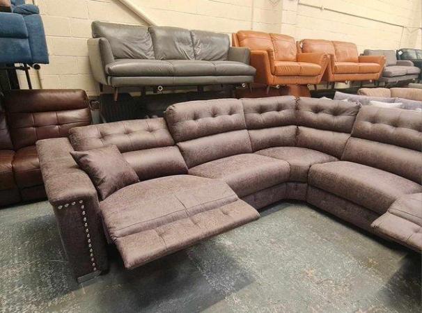 Image 5 of La-z-boy Hollywood brown fabric manual recliner corner sofa